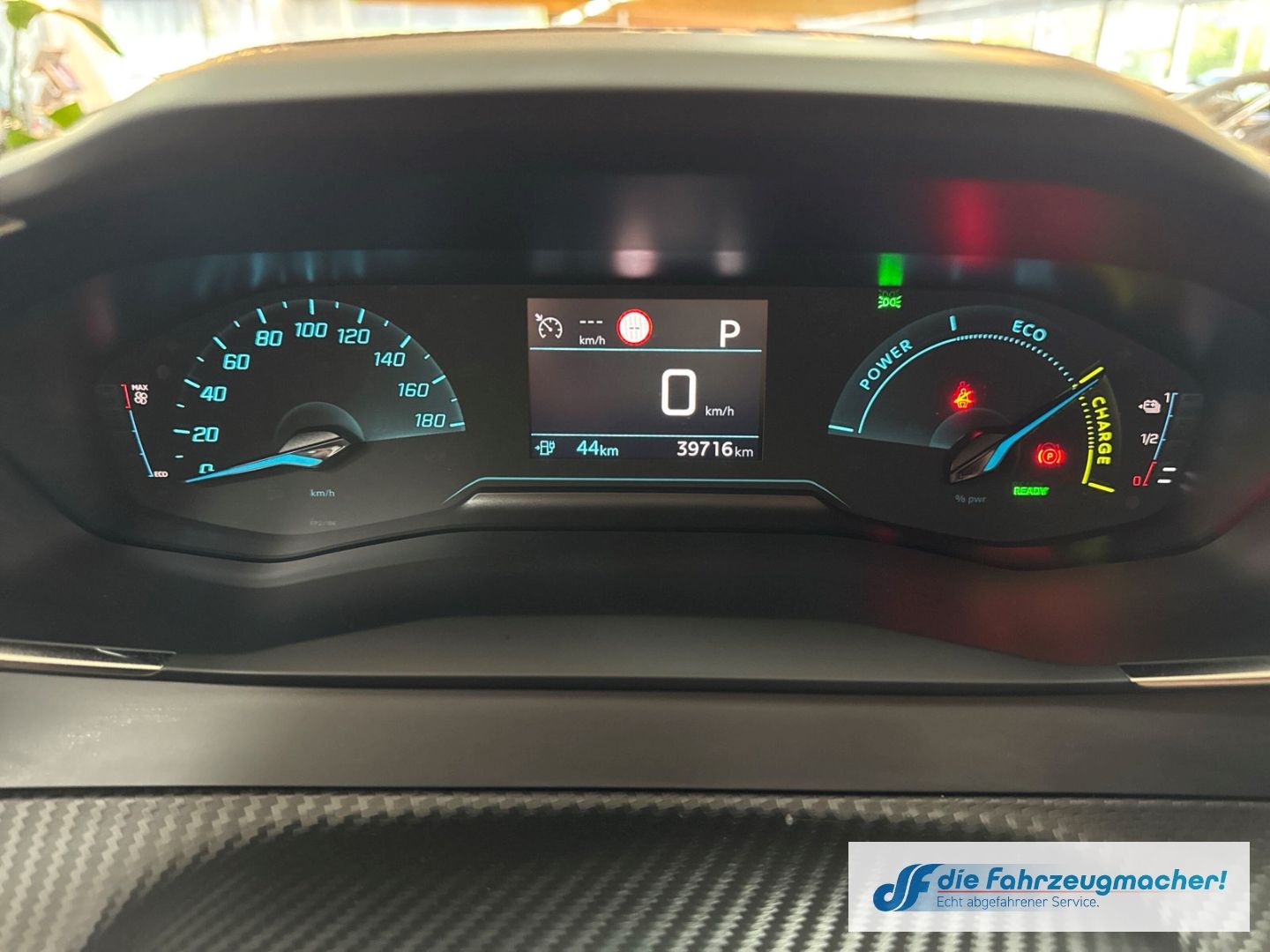 Fahrzeugabbildung Peugeot 208 e- Allure Navi Digitales Cockpit LED Apple C