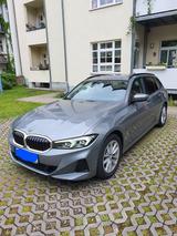 BMW 320d xDrive Touring Automatic -