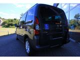 Peugeot Partner Tepee PT 110 Allure Behindertenumbau - gebrauchte Peugeot Kleinbus