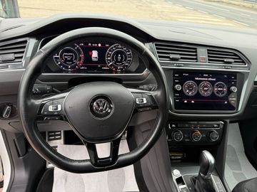 Volkswagen Tiguan Allspace - 11