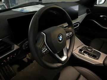 BMW 318d Limousine DAB LED