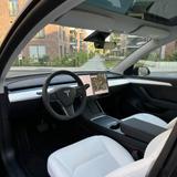 Tesla Model Y Performance | 20.000 km | Top-Zustand - Tesla Model Y in Köln