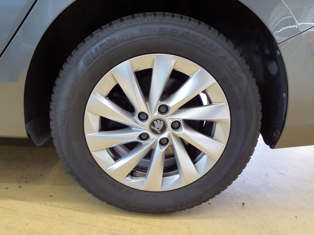 Skoda Superb - Bild 10