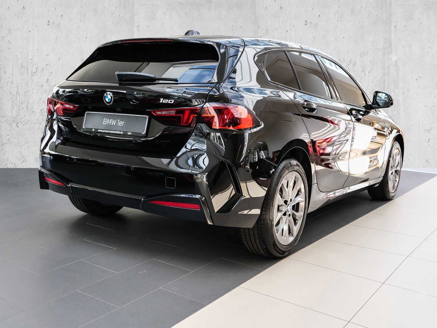 BMW 120 - Bild 2