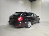 Skoda Superb 1.6 TDI - GPS - Airco - Bluetooth - Zeer  - Skoda Superb: 1.6
