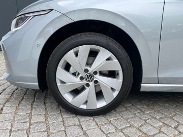 Volkswagen Golf - 5