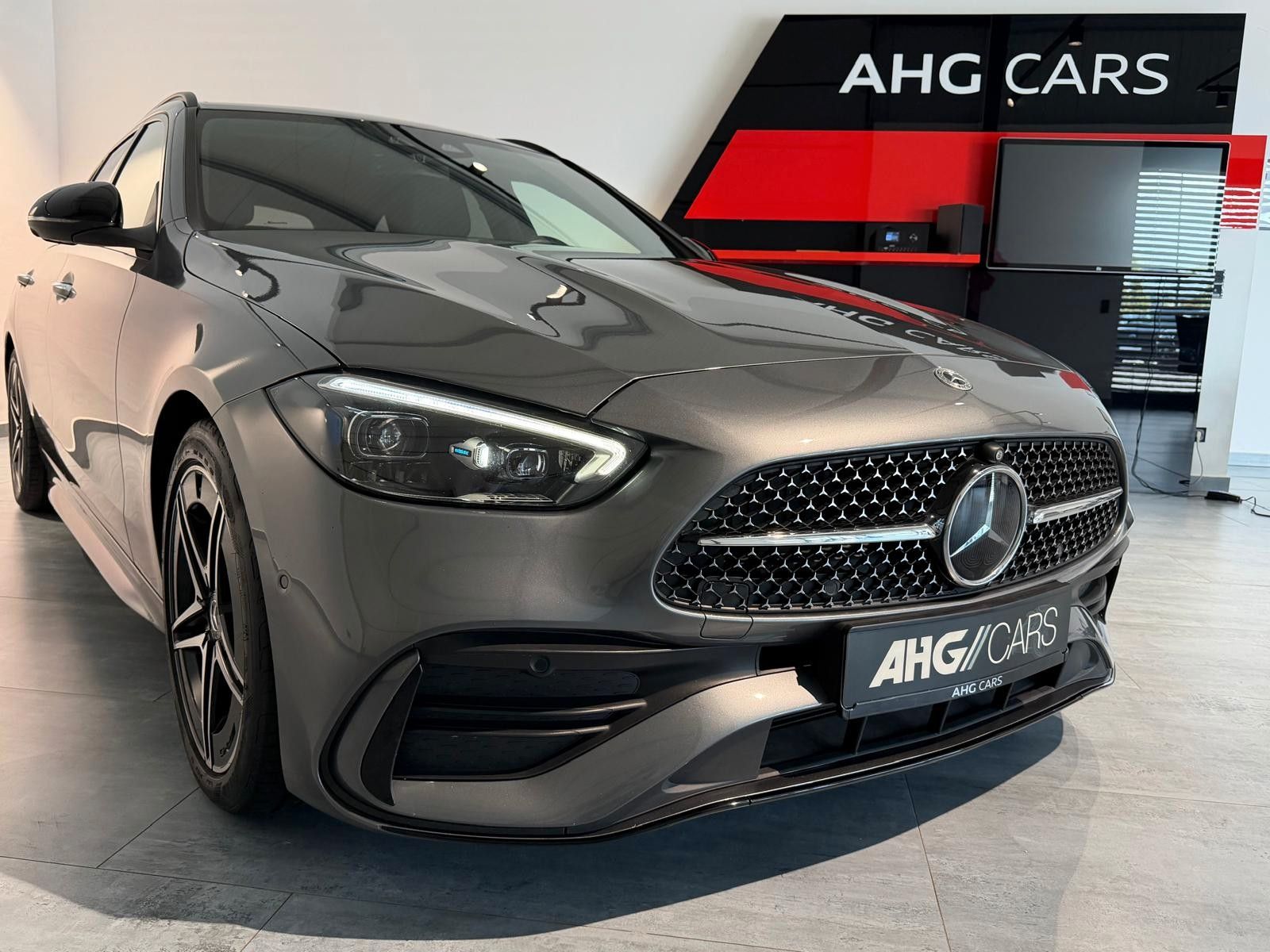 Mercedes-Benz C 220d T 4Matic AMG-Line*NIGHT-PAKET*PANO*360° foto 3
