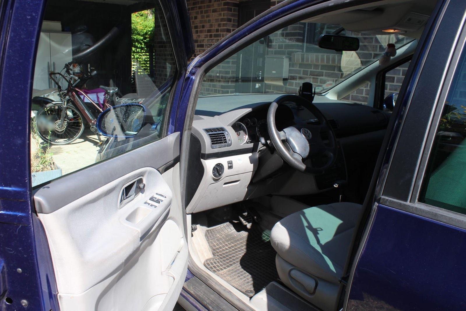 Volkswagen Sharan 2007 — photo 13