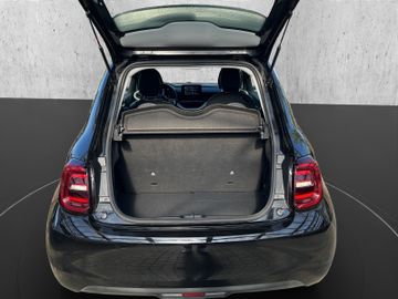 Fiat 500e Action 23,8 kWh Klima+SHZ+Carplay