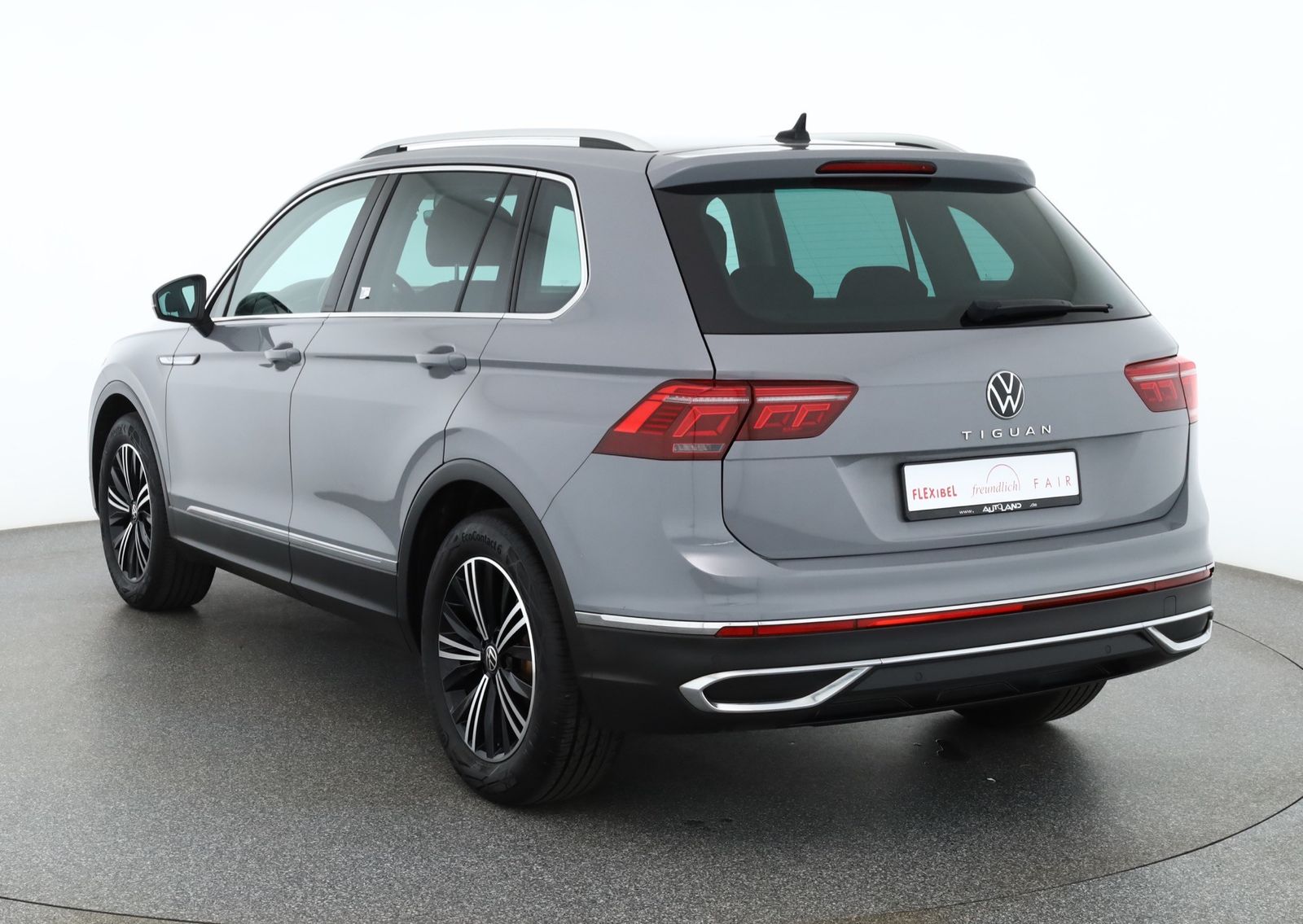 Volkswagen Tiguan 1.5 TSI DSG Elegance Matrix HarmanKardon imagem 3