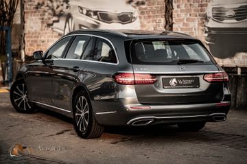 Mercedes E 300 - 4