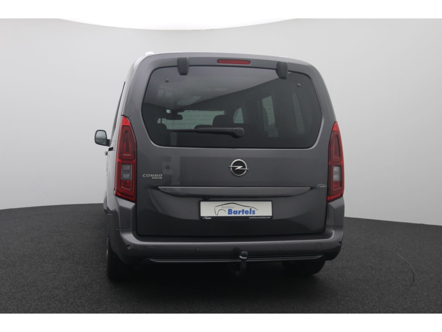 Fahrzeugabbildung Opel Combo Life INNOVATION AHK Kamera SHZ