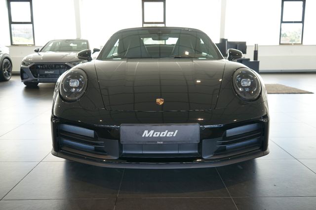 Porsche 992.2 Carrera Cabriolet | Sportabgasanlage | 21"