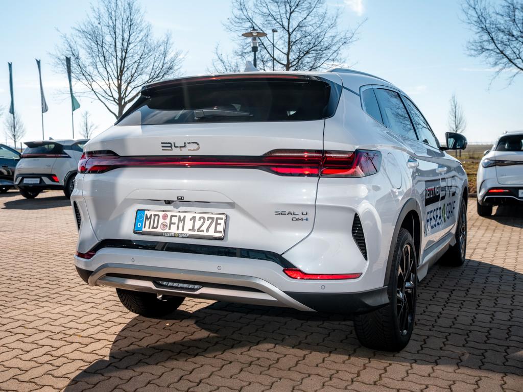 BYD Seal U DMi Boost 160kW 1.5PHEV HUD/360°/SHZ/PANO