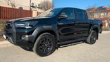 Toyota Hilux 2.8 D-4D  4X4 INVINCIBLE MY25,51990 NETTO