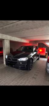 BMW X5 xDrive30d - 160 TKM.- Garagenauto - BMW X5 in Stuttgart
