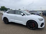 Audi RS Q3 2.5 TFSI quattro/Neuwertig - Audi RSQ3 mit Panoramadach