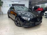 Mercedes-Benz A 180 Edition Automatik Navi RüFaKa Teilleder A - Mercedes-Benz A 180 Gebrauchtwagen in Frankfurt