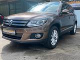 Volkswagen Tiguan Sport & Style 4Motion - Volkswagen Tiguan: Braun