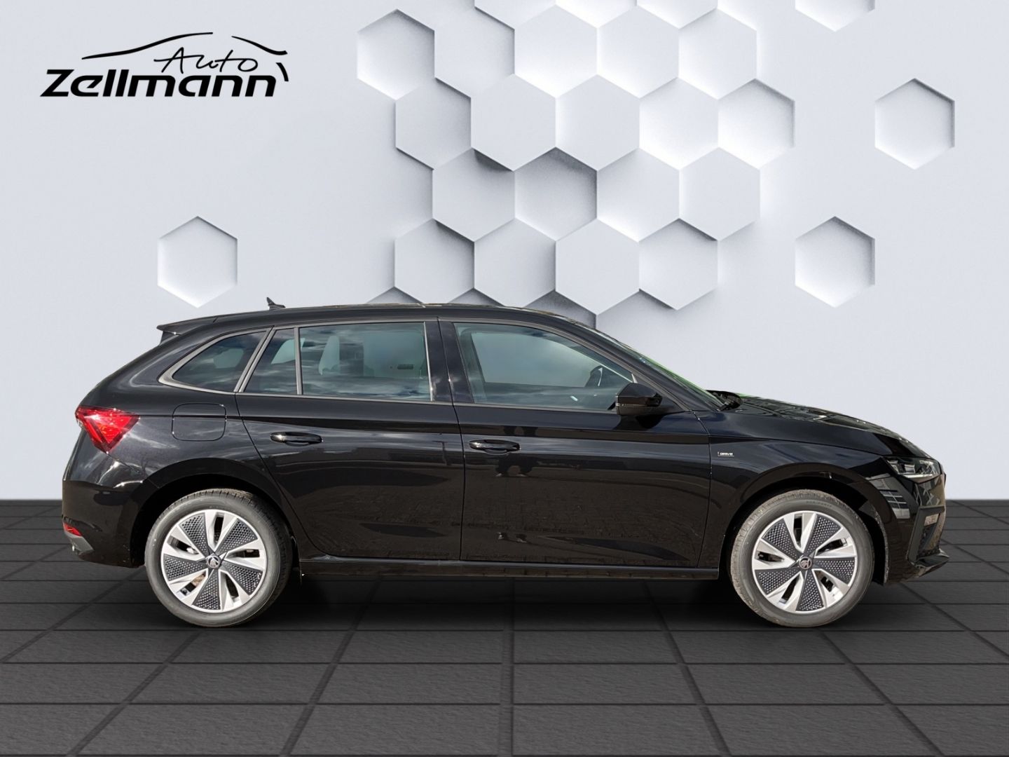 Scala DRIVE 1.0 TSI 85 kW 7-Gang DSG-Verfügbar a