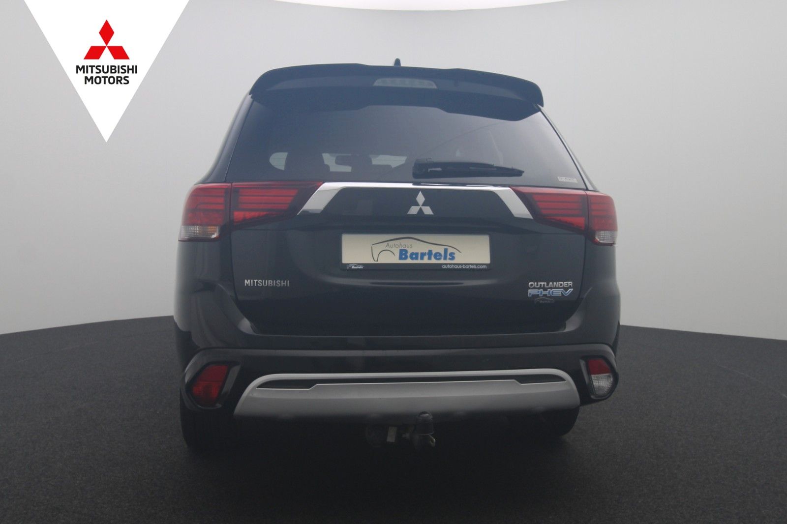Fahrzeugabbildung Mitsubishi Outlander PHEV 2.4 Basis 4WD