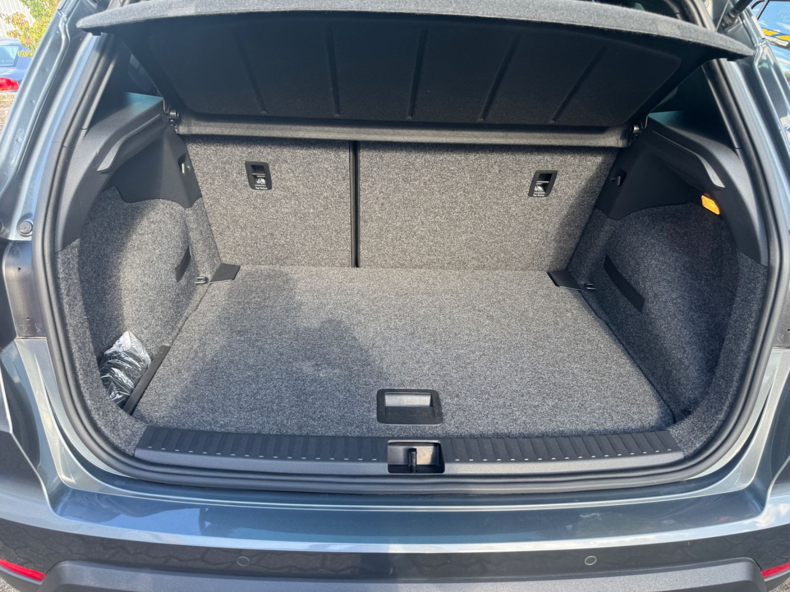 Fahrzeugabbildung SEAT Arona Xcellence LED+Navi+ACC+Lane