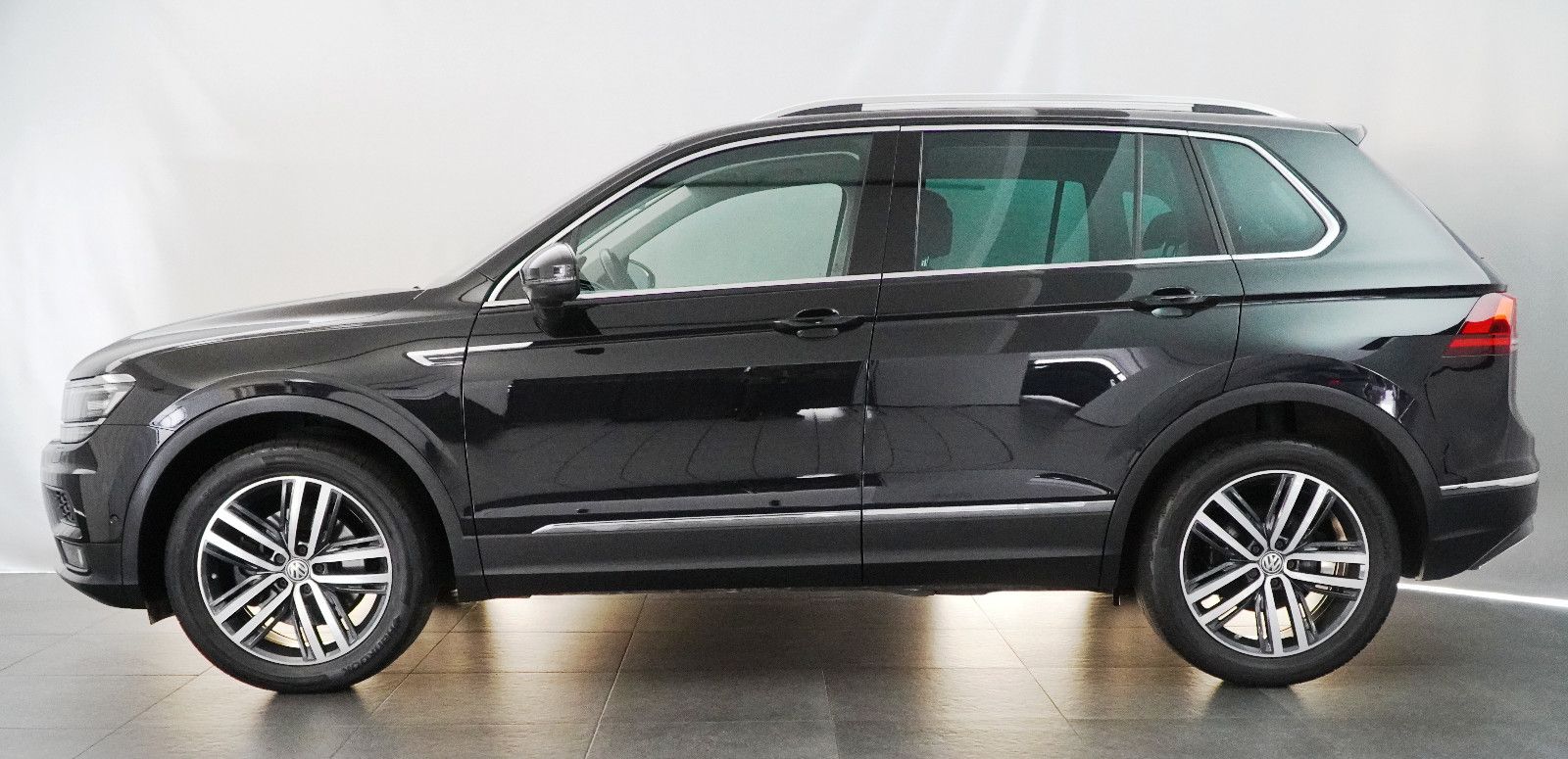 Volkswagen Tiguan Highline 4Motion Panorama Standheizung! foto 3
