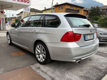 BMW 320 - 5
