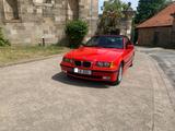 BMW 320i Cabrio 320i - BMW 320 aus 1996: 320i