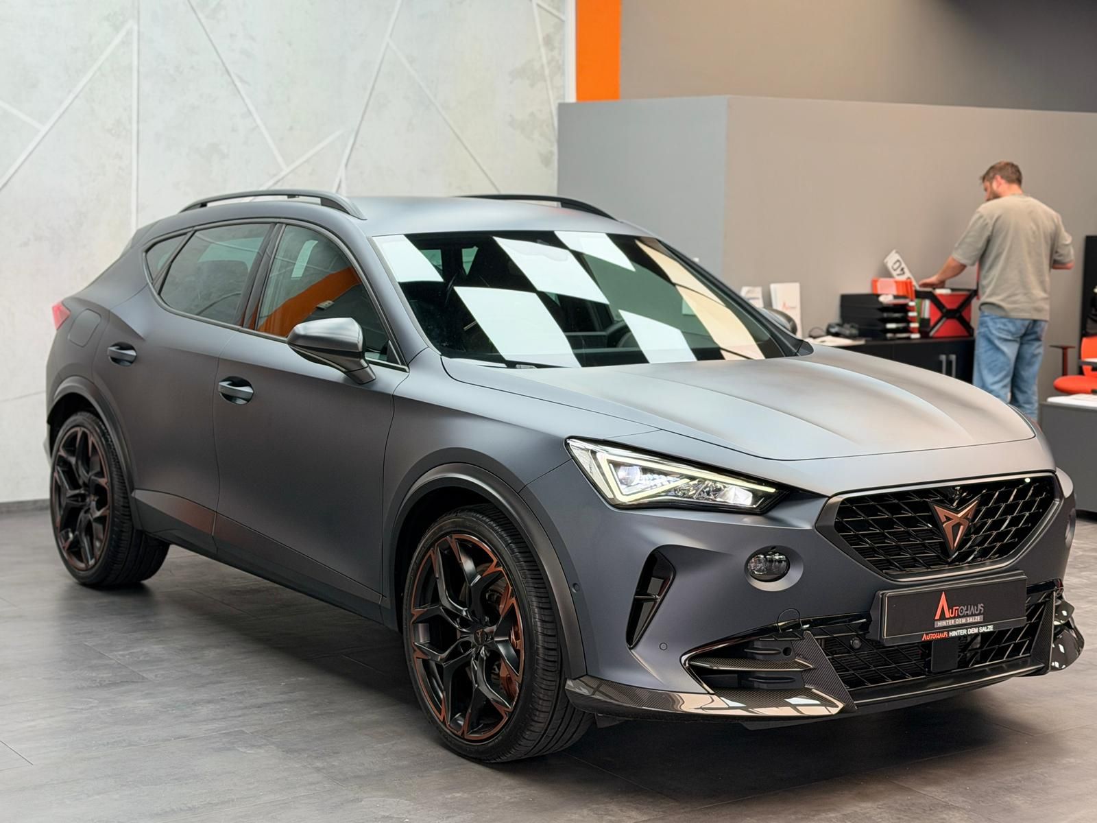 Cupra Formentor VZ5 4Drive 2.5 TSI|360|LED|VIRT|MATT| imagem 3