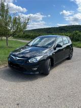 Hyundai i30 Plus Edition - Hyundai i30: Edition Plus