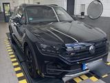 Volkswagen TOUAREG 4.0TDi 4M R-LINE ACC/HuD/PANO/DYNA/360° - Volkswagen Touareg mit Diesel-Antrieb
