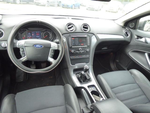 Ford Mondeo 2012 — photo 8