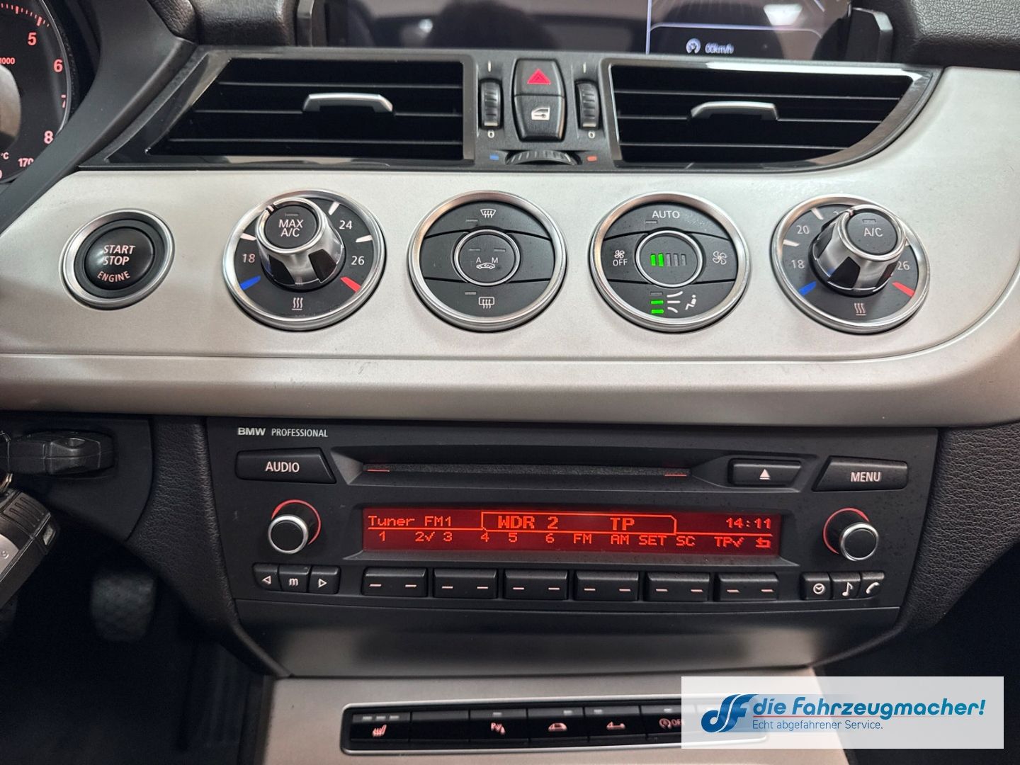 Fahrzeugabbildung BMW Z4 sdrive 18 i Roadster El. Verdeck AD Leder Xen