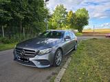 Mercedes-Benz E 220 d 4MATIC T Autom. 360 Kam, AMG-Line - Mercedes-Benz E 220 Gebrauchtwagen in Stuttgart