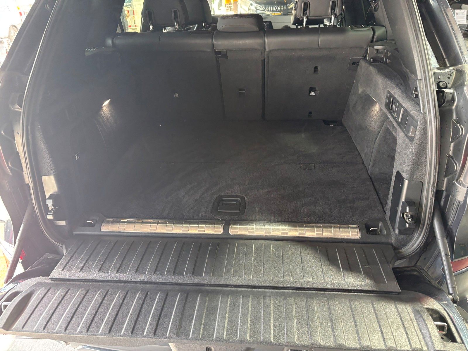 Fahrzeugabbildung BMW X5 xDrive 45e *M-Packet*HUD*360°Kam*Keyless
