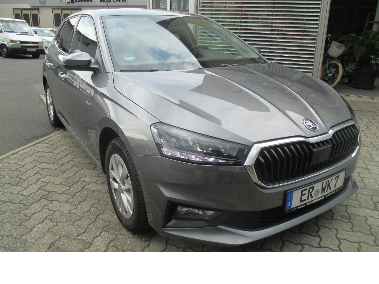 Skoda Fabia Selection 1,0TSI DSG Kamera/ SHZ/ Climatr.