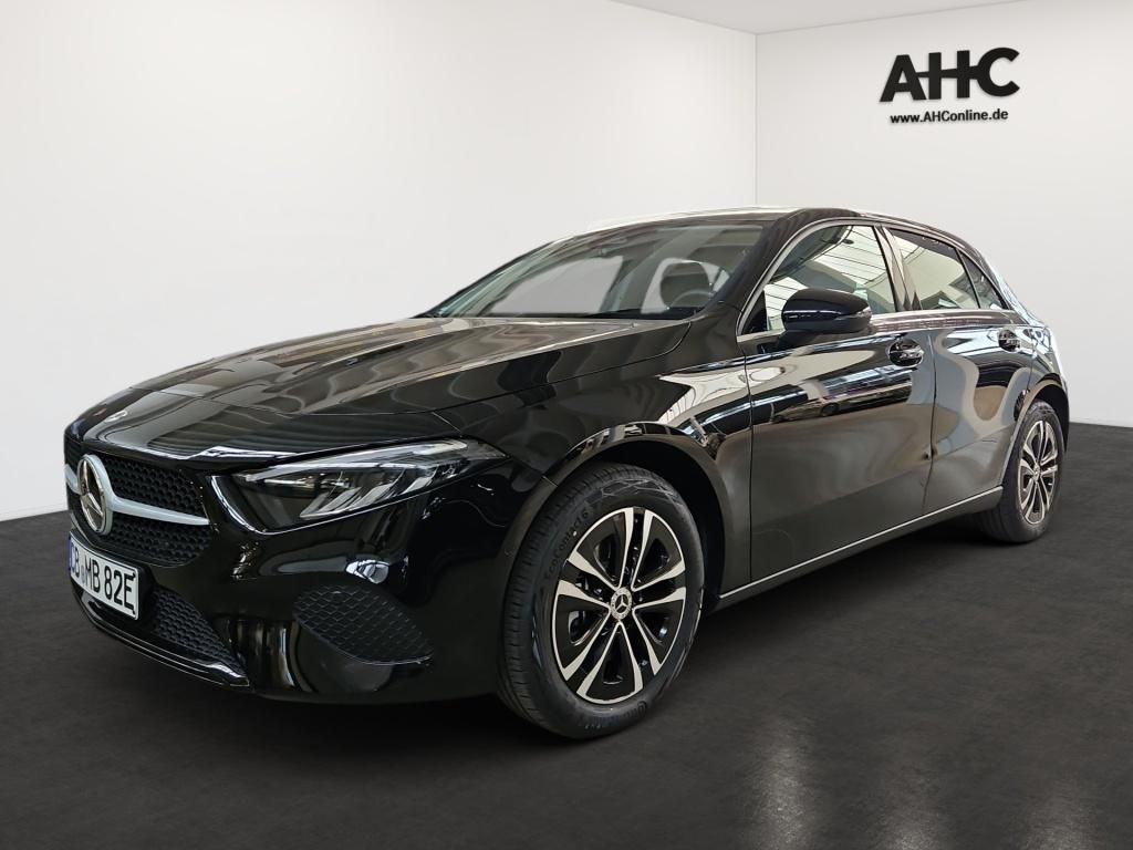 Fahrzeugabbildung Mercedes-Benz A 250 e Kompaktlimousine +ADVANCED+PT+TOTWINKEL+