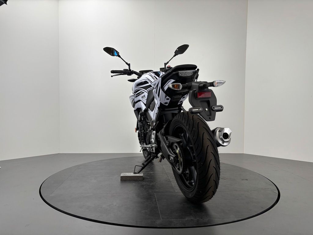 Fahrzeugabbildung Yamaha MT-125 *HERBST DEALS*YAMAHA RIDER FOLIERUNG