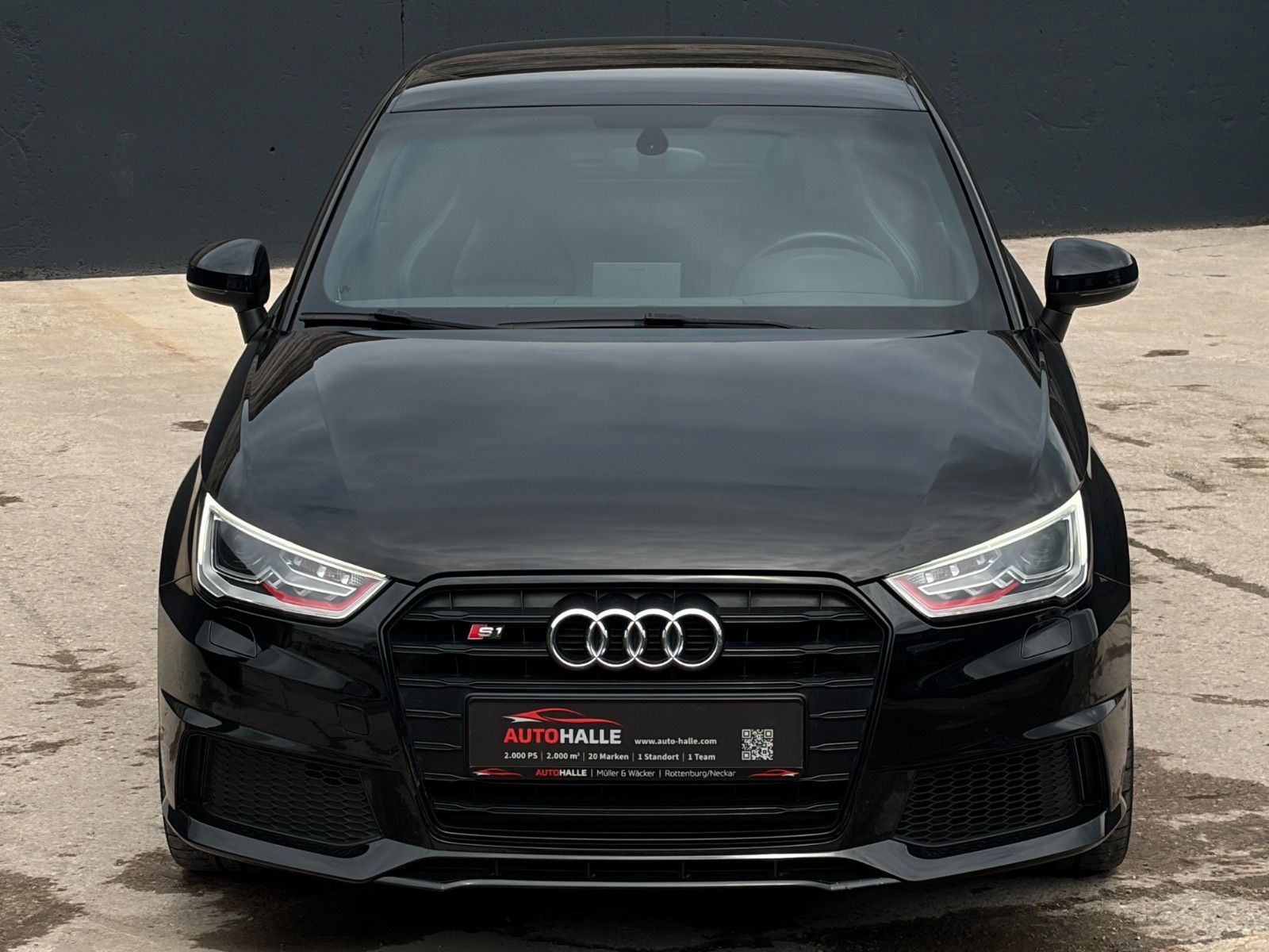 Fahrzeugabbildung Audi S1 2.0 TFSI quattro SHZ PDC Navi Leder Ambiente