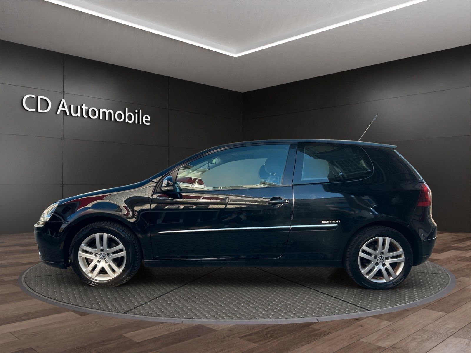 Fahrzeugabbildung Volkswagen Golf V Lim. Edition Klima/TÜV NEU/