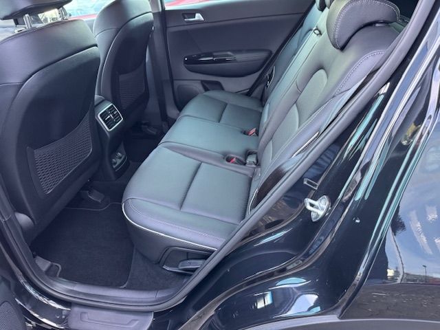 Fahrzeugabbildung Kia Sportage Black Edition 4WD JBL LED NAVI