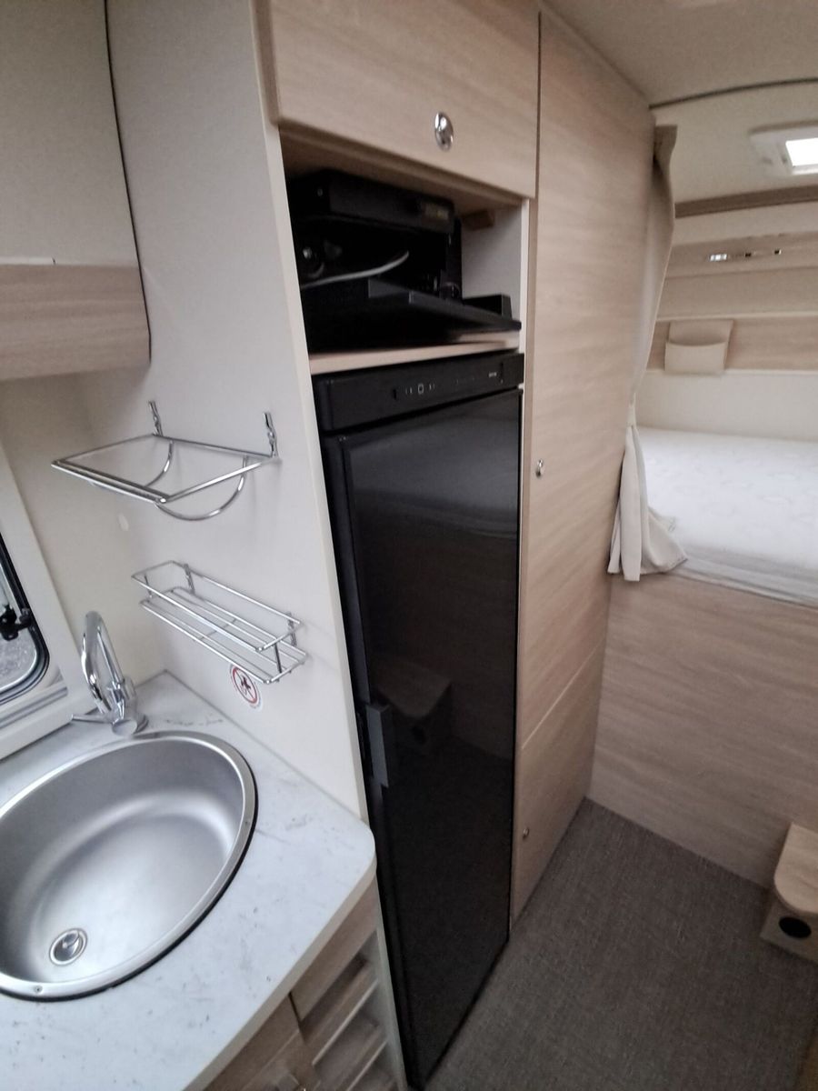 Fahrzeugabbildung Eura Mobil Activa One AO 690 HB Mark/Navi/SAT/TV/Solar/Fahr