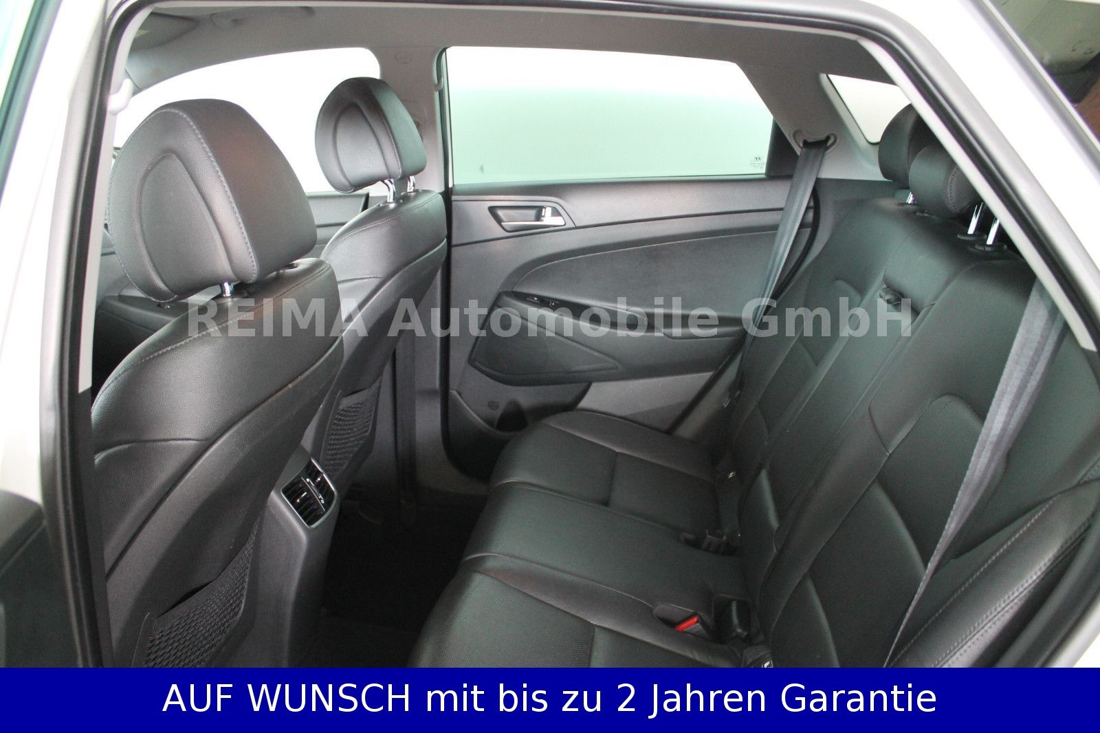 Fahrzeugabbildung Hyundai Tucson 1,7D blue Premium 2WD, Automatik, Xenon