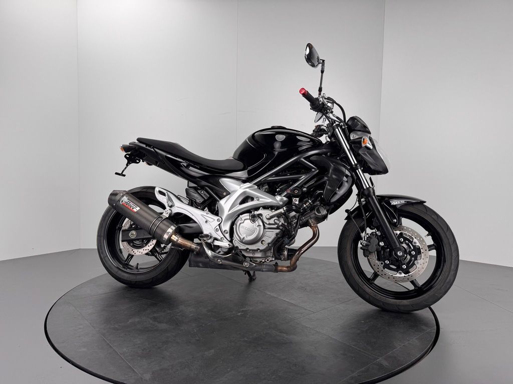 Fahrzeugabbildung Suzuki SFV 650 GLADIUS *TOP-ZUSTAND *SERVICE NEU