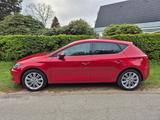 Seat Leon DSG 150PS LED Navi  1.Hand TÜV neu Rot - Seat Leon Gebrauchtwagen in Bremen