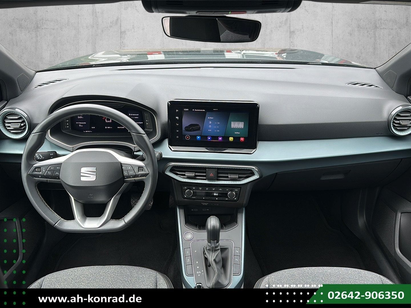 Fahrzeugabbildung SEAT Arona 1.0 TSI DSG Xperience*18ZOLL*LED*NAVI*