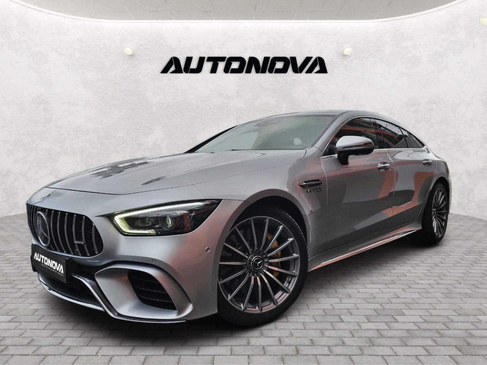 MERCEDES-BENZ AMG GT 4-trg. 63 S 4Matic+