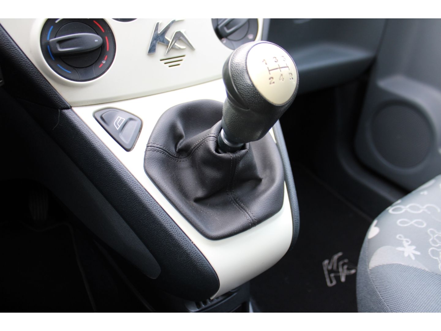 FORD Ka 1.2 Edition Cool & Sound Klima Winter-P. GJR - Image 18