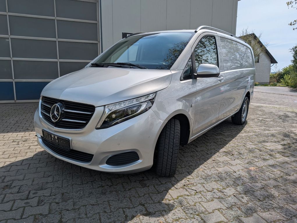 Image of Mercedes-Benz Vito
